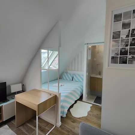 Saint Lazare Apartamento *